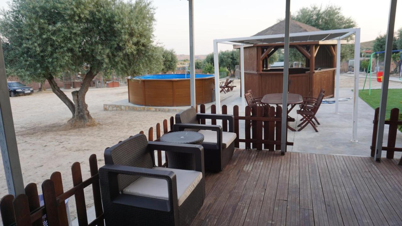Cuchi Farm Villa Chinchón Eksteriør billede